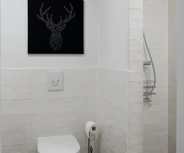 Apartamento Beautiful Park For 4 Guests *