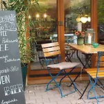 Beautiful Park For 4 Guests *