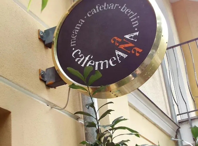 Διαμέρισμα Beautiful Park For 4 Guests *