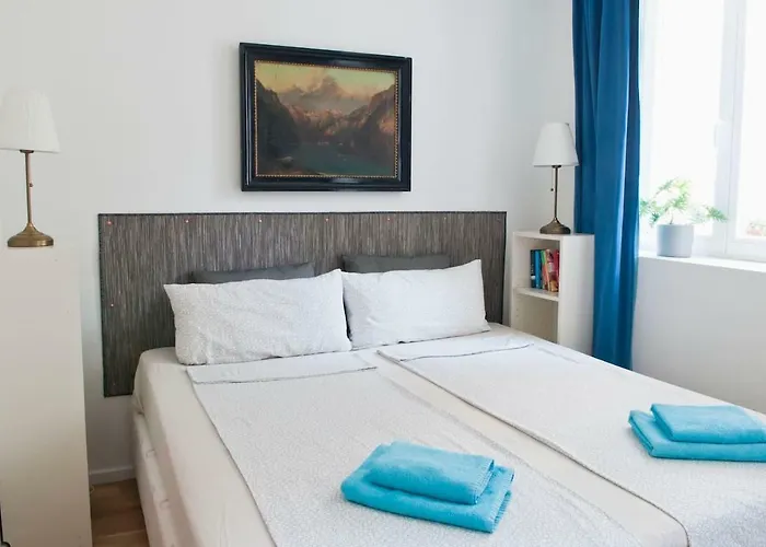 Beautiful Park For 4 Guests * Berlin